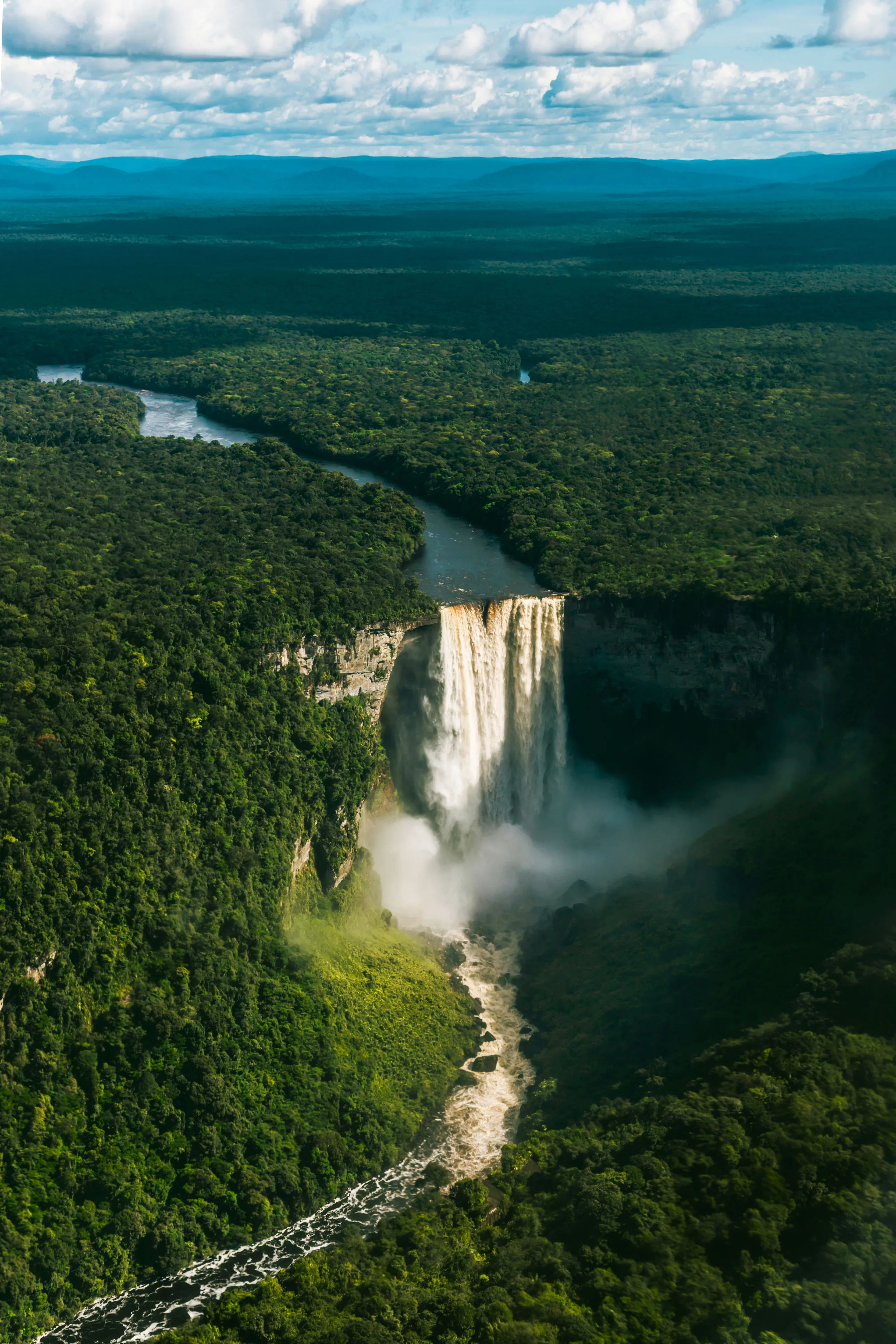 Kaieteur Falls from the air